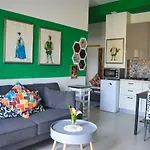 Mit Privatem Garten- Meerblick Und Gemeinschaftspool By Interhome *