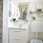 Mit Privatem Garten- Meerblick Und Gemeinschaftspool By Interhome * Cicerale
